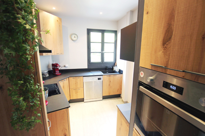 cuisine bois naturel hom in 9